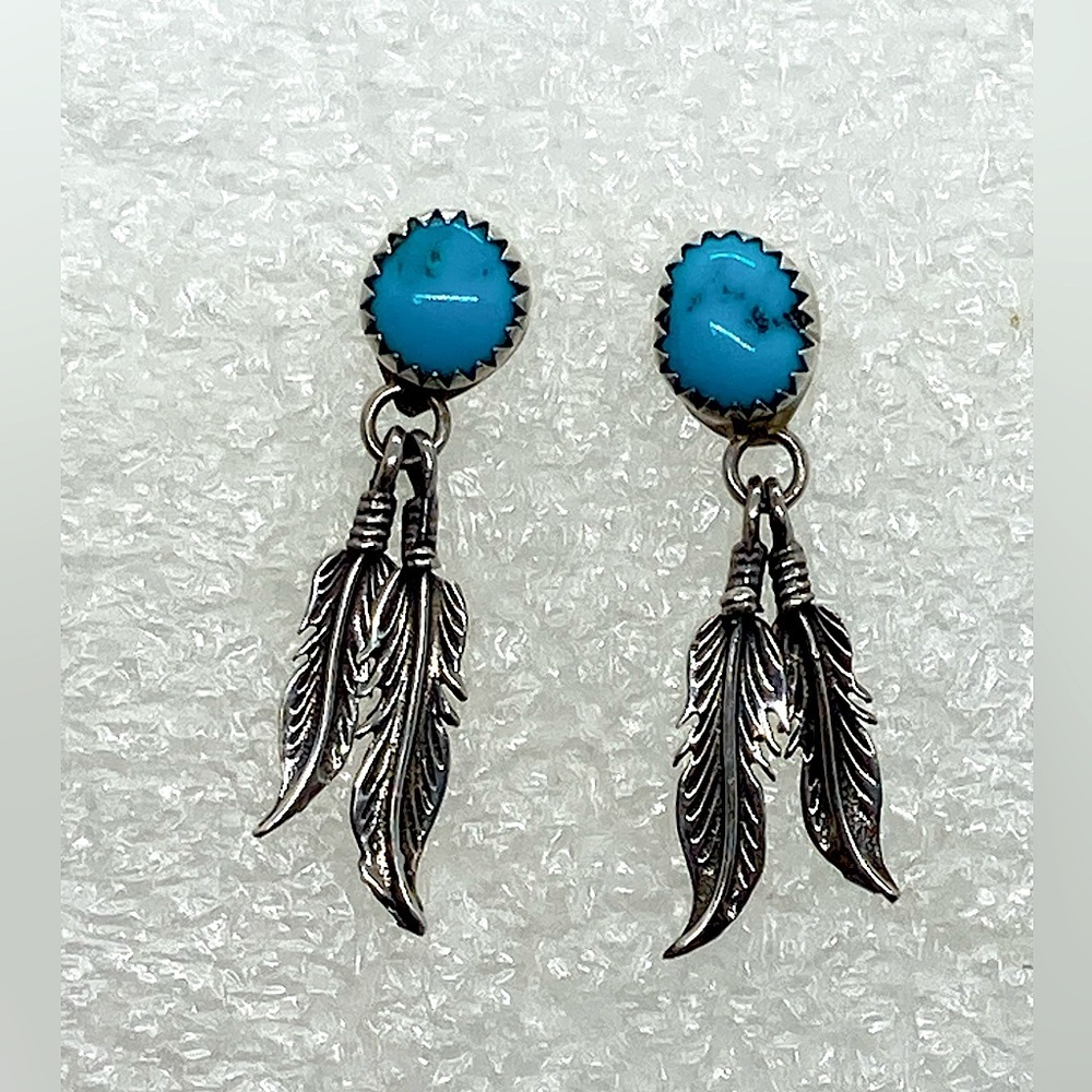 Vtg Navajo Sterling Silver & Turquoise Feather Dangle Stud Earrings | 1.2”